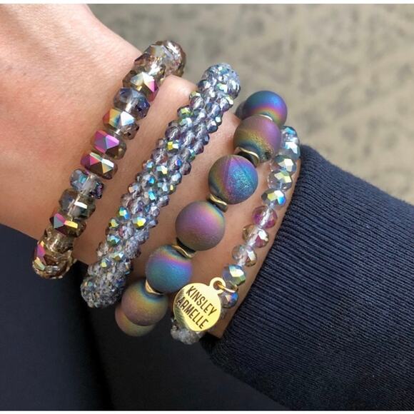 RETAIL $20 Kinsley Armelle Halo Collection Misty Gold Bracelet*Gorgeous! - Picture 2 of 2